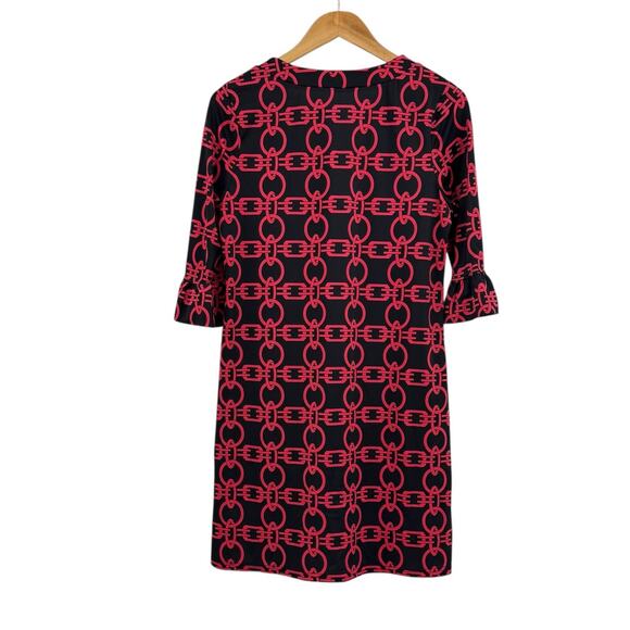 Aryeh Black & Red Geometric Chain Print 3/4 Flounce Sleeve Mini Shift Dress - Picture 6 of 12